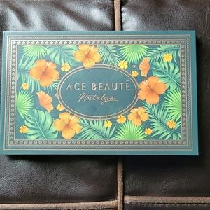 Ace beautē Nostalgia palette